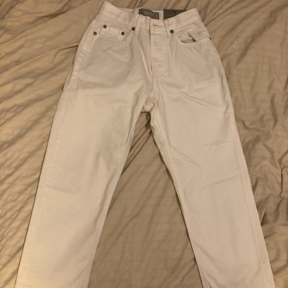 Everlane Cheeky Straight Jeans in Bone White